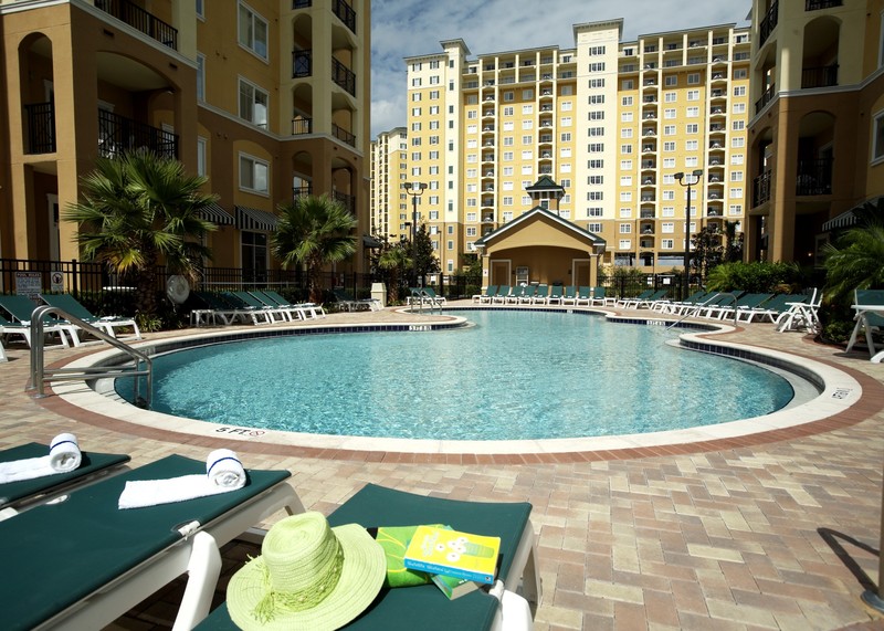 Lake Buena Vista Resort Village & Spa by Sky