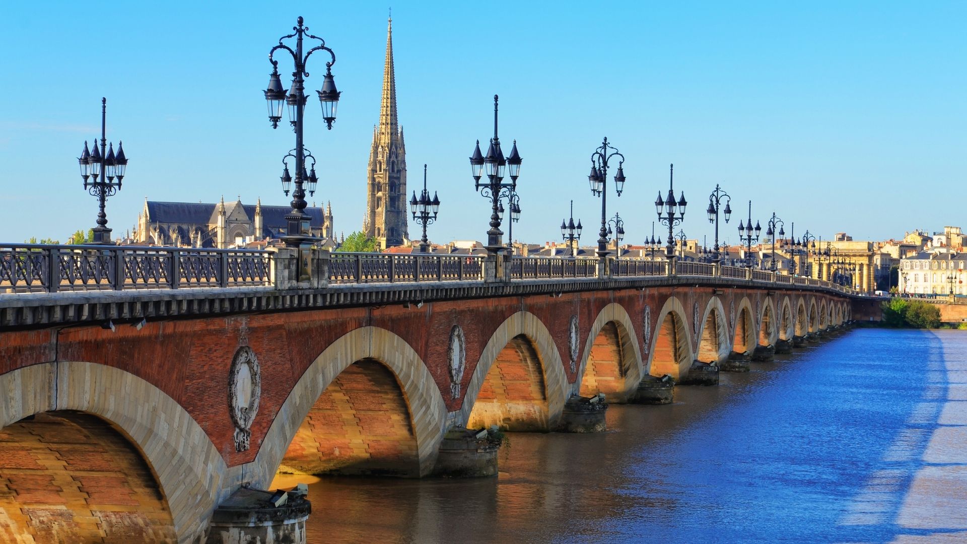 Cassandra's Trip to Bordeaux
