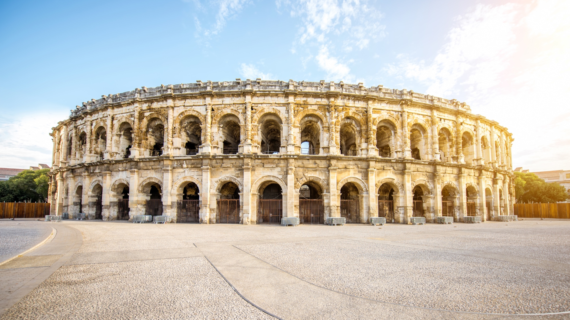 Nimes Holidays