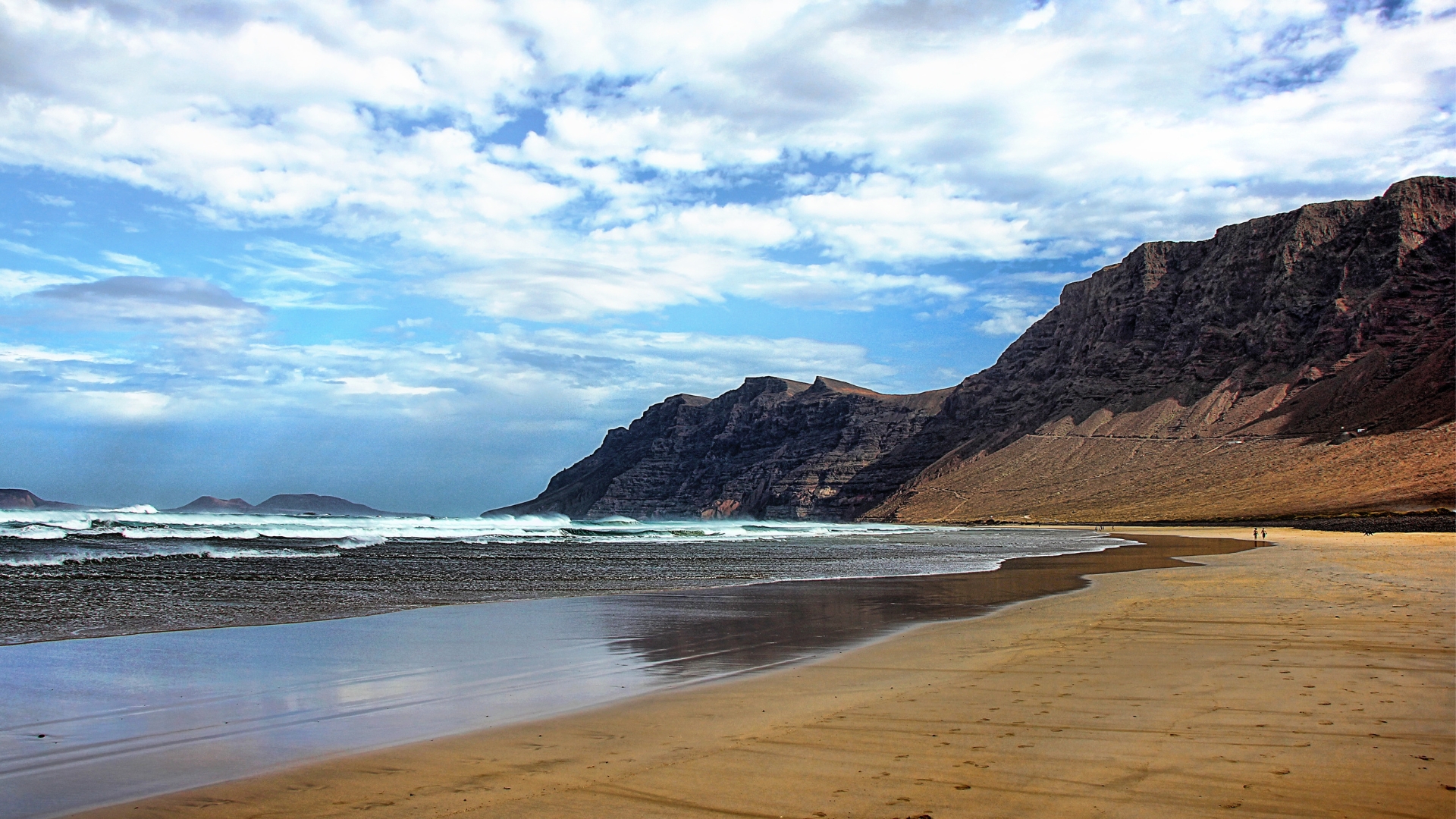 Lanzarote Holidays from Cork Made Easy